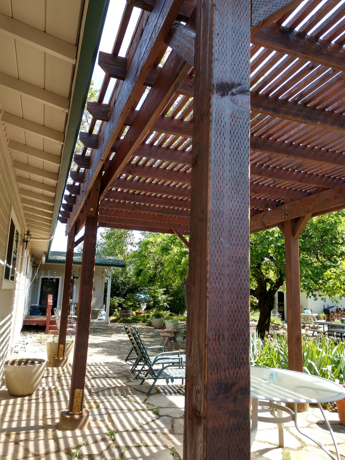 Benicia Pergola